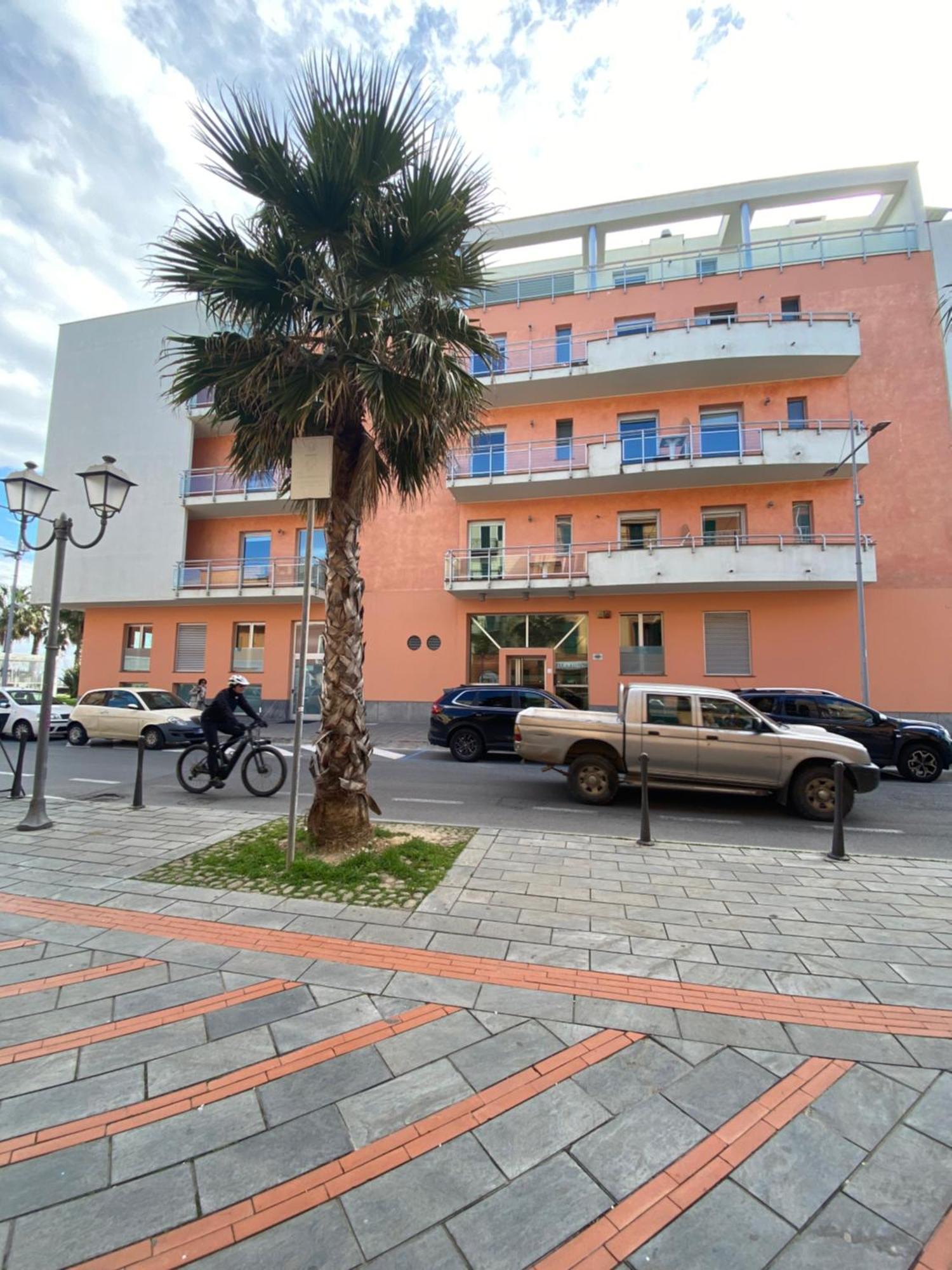Residence Perelli Loano Kültér fotó