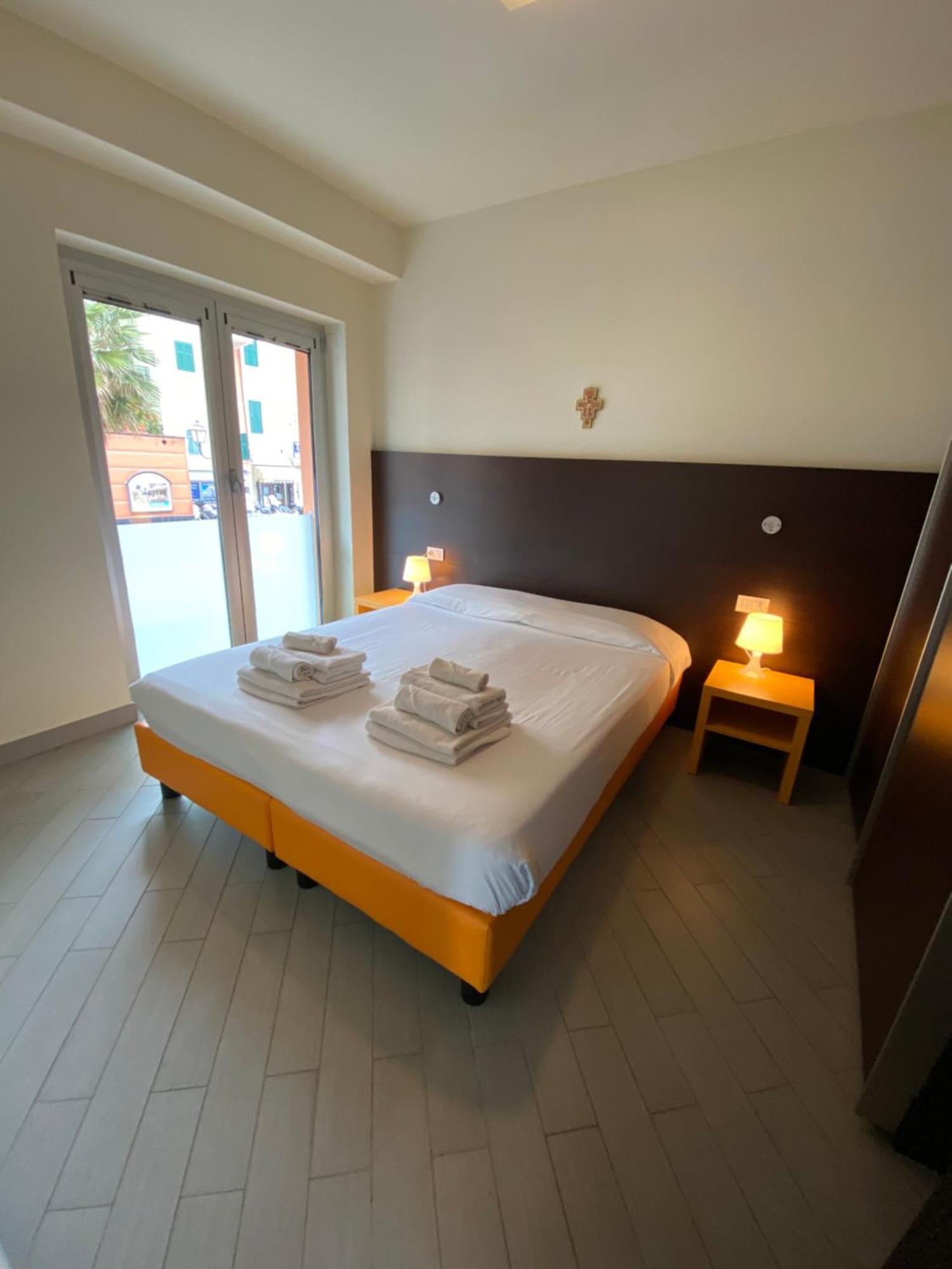 Residence Perelli Loano Kültér fotó