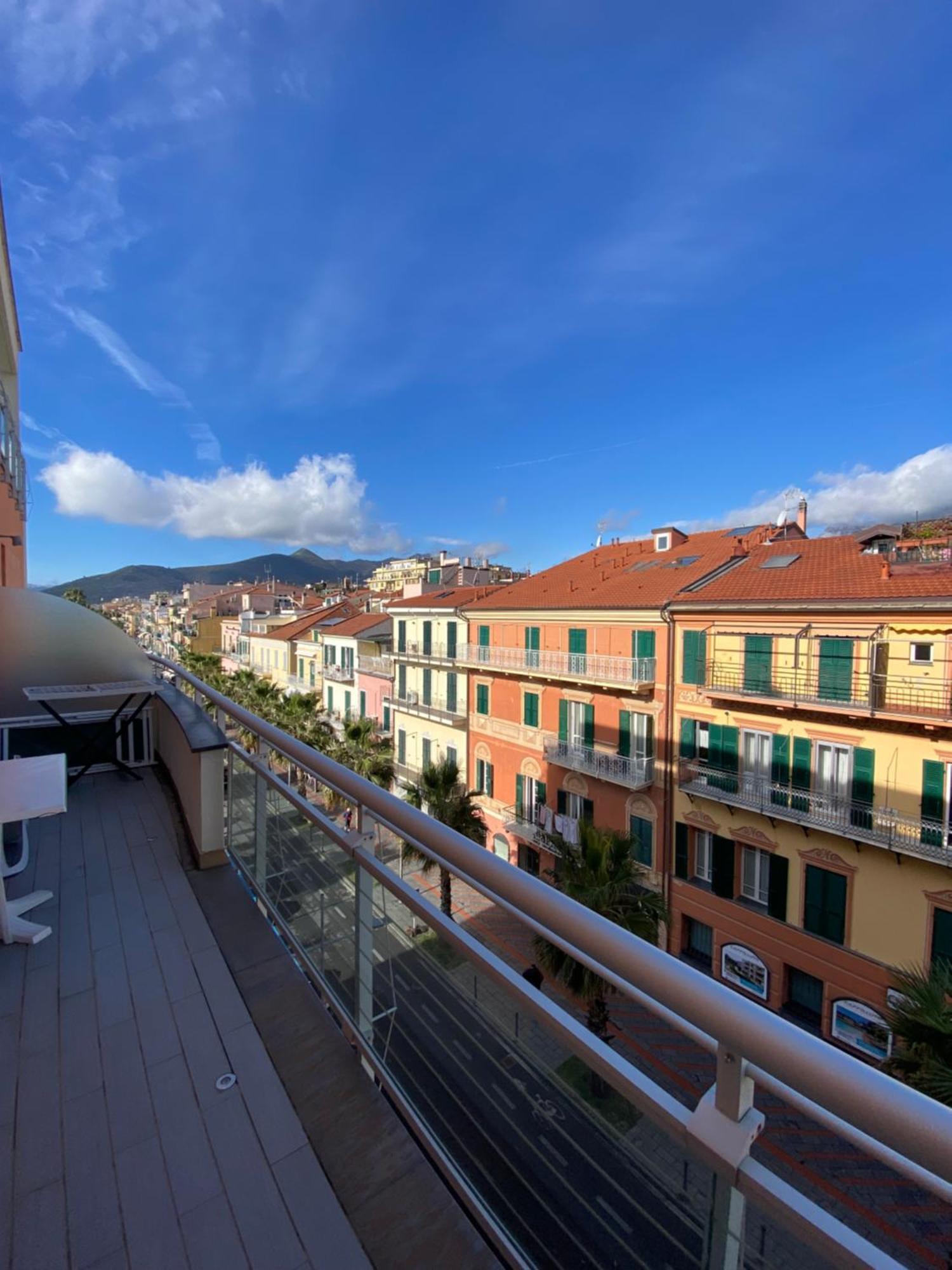 Residence Perelli Loano Kültér fotó